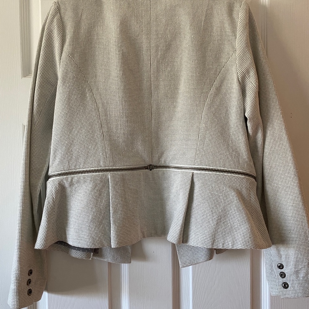 Cabi Zip Line Jacket - Picture 4 of 4